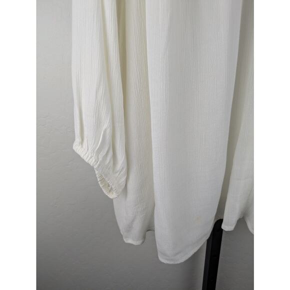 Susan Graver Pure Crinkle Gauze Peasant Tunic Top Ivory Blue Embroidery - Picture 5 of 6
